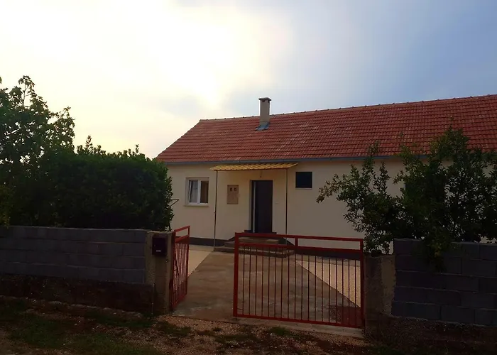 Kuca Za Odmor Mile Drniš
